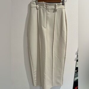 DISSH Cream High-Waisted Skirt